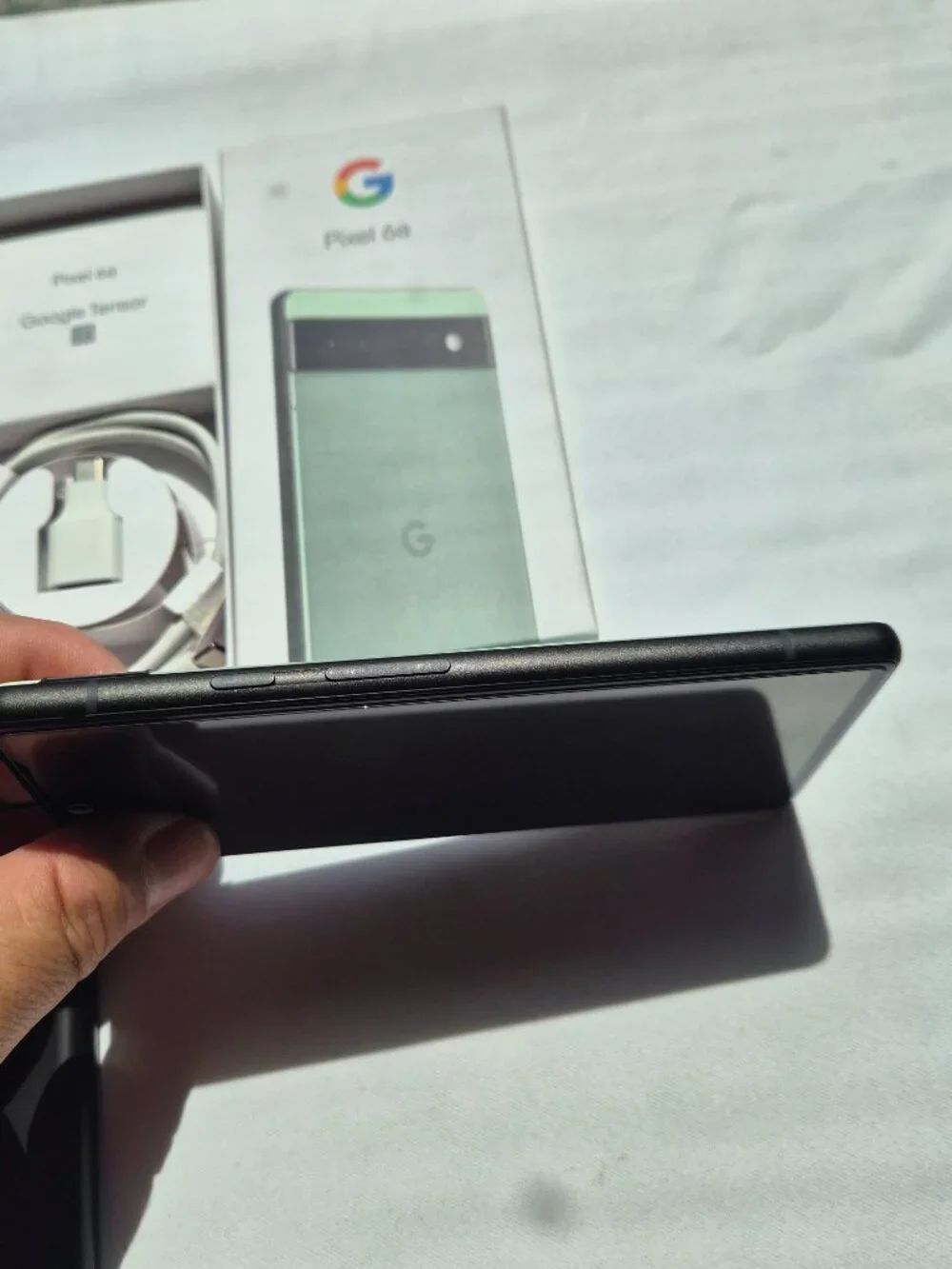 Lightly Used Google Pixel 6a 128GB Sage (Green) Factory Unlocked - Picture 8 of 10